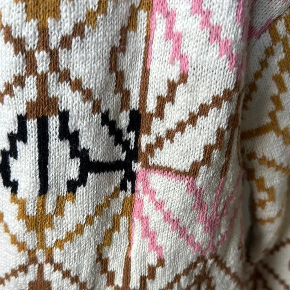 Fate Geometric Patterned Cardigan, Small - Picture 2 of 7